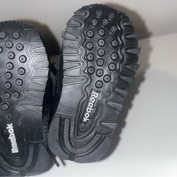 Reebok Kids Black Leather Sneakers - Picture 2 of 6
